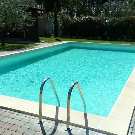 别墅 With 2 Bedrooms In With Private Pool Enclosed Garden And Wifi 24 Km From The Beach *